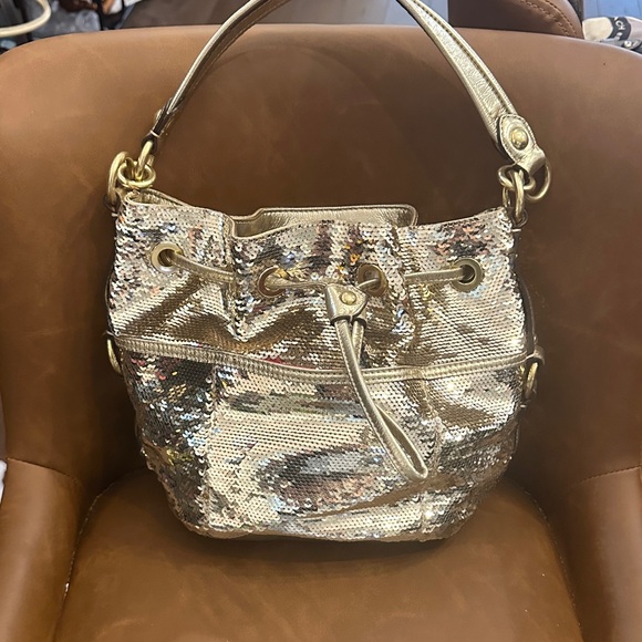Coach Metallic Gold Sequin poppy - Picture 1 of 5
